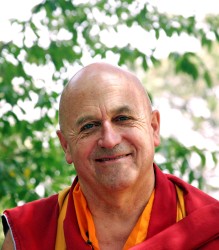 Matthieu-Ricard-Photo-Angeles-Nassar_cropped-2-copy-219x250.jpg